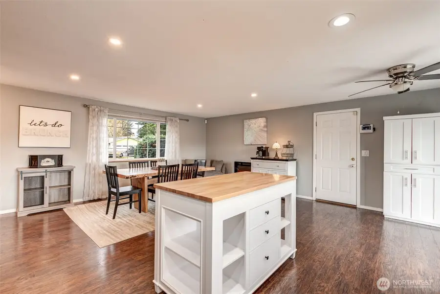 19907 51st Drive Ne, Arlington, WA 98223 - #2