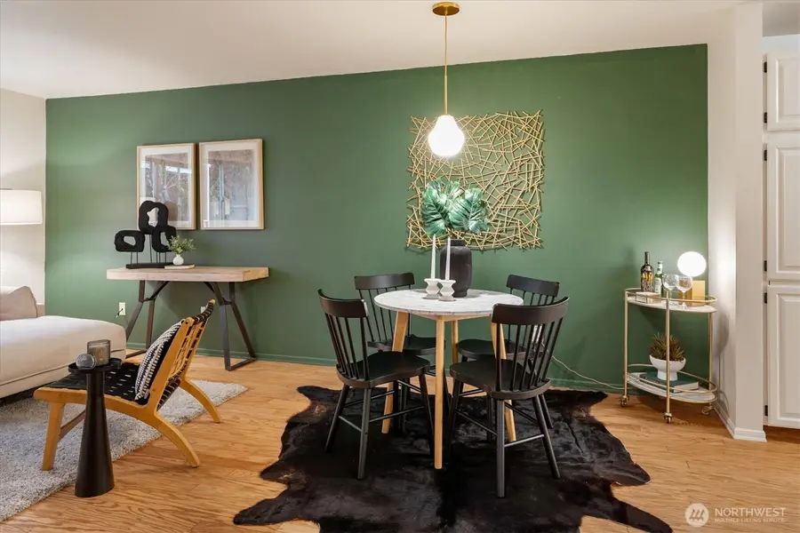 3820 NE 155th Place #403, Lake Forest Park, WA 98155 - #2