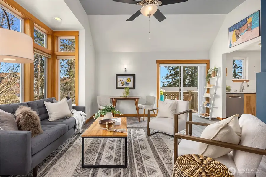 325 Winslow Way W #200, Bainbridge Island, WA 98110 - #3