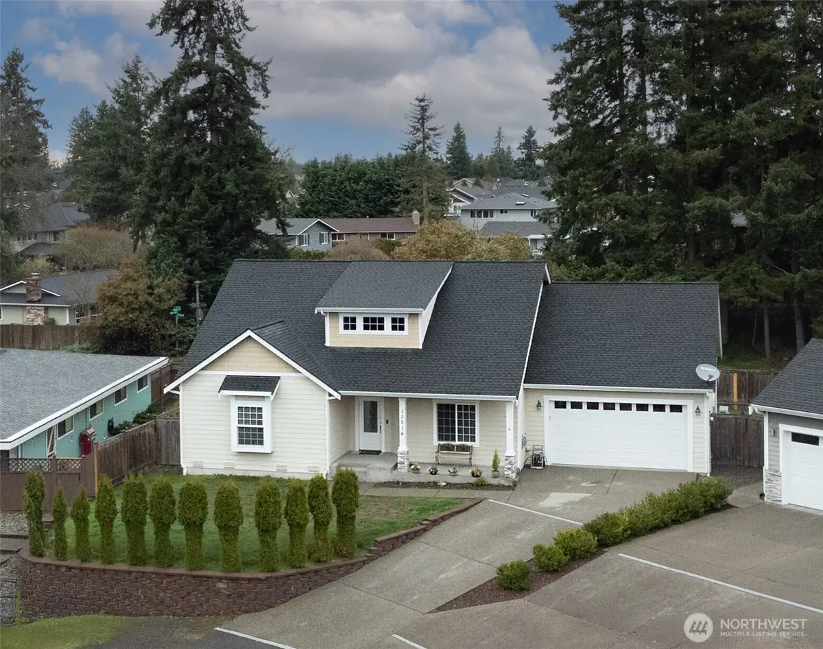 13914 SE 136th Pl, Renton, WA 98059 - #1