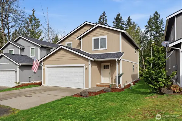 7225 E Last Refuge Way, Port Orchard, WA 98366