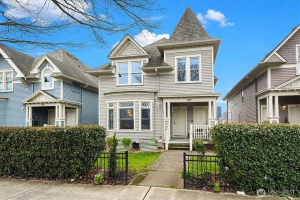 107 23rd Avenue #A, Seattle, WA 98122