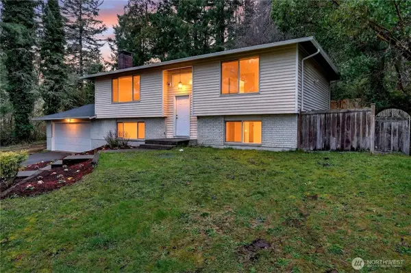 28 Madrona Place, Dupont, WA 98327