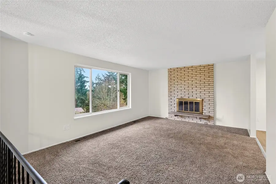 28 Madrona Place, Dupont, WA 98327 - #3