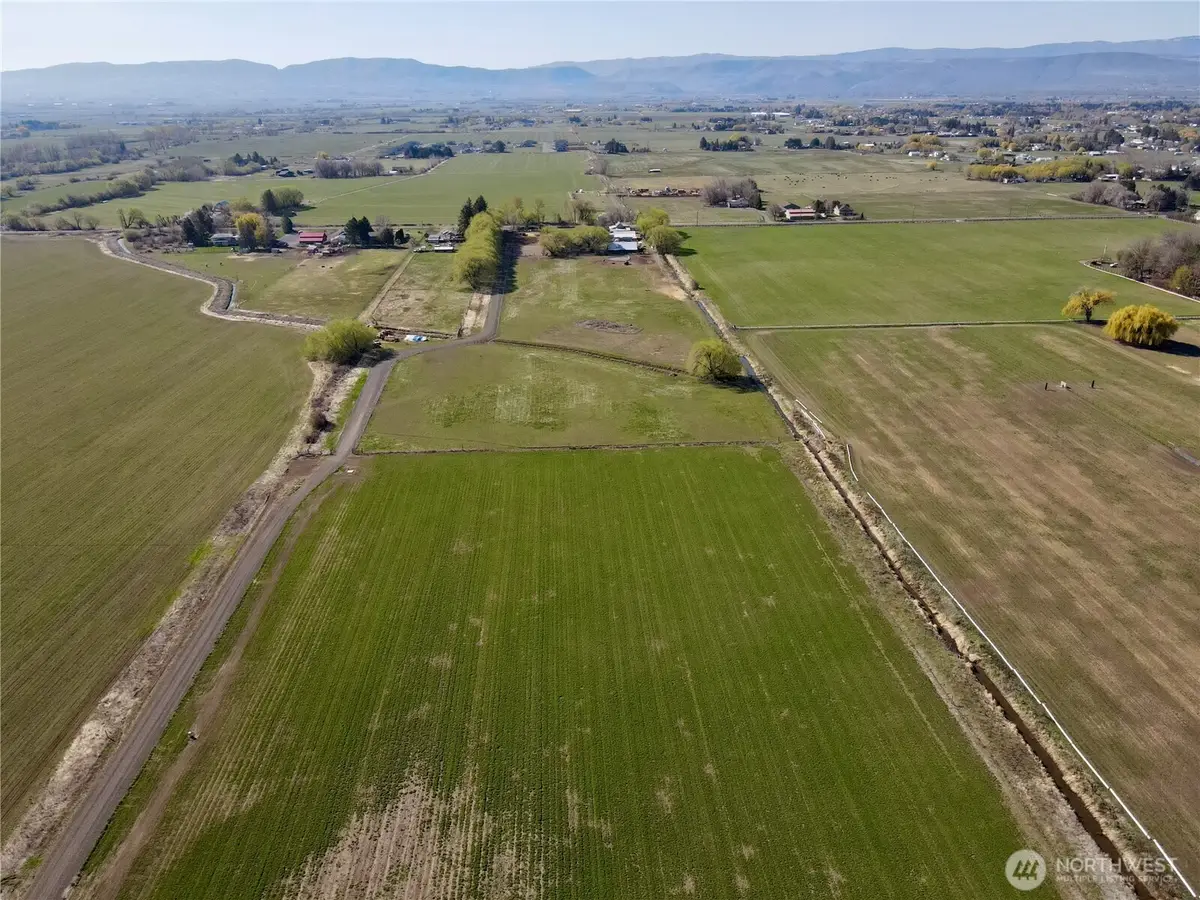 2 Lyons Road #2, Ellensburg, WA 98926 - #1