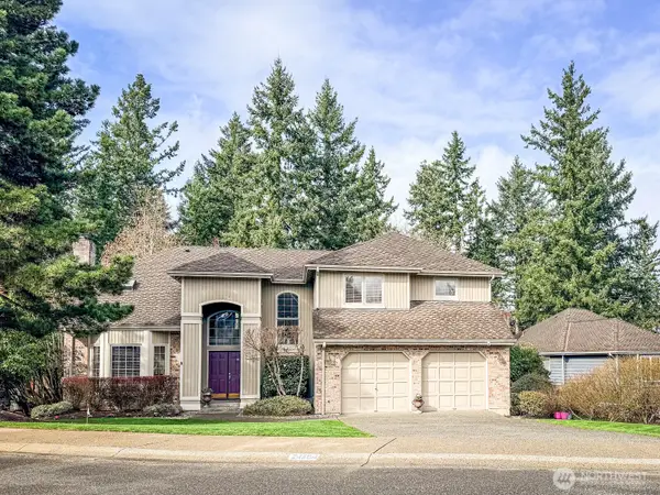 24504 SE 42nd Pl, Sammamish, WA 98029