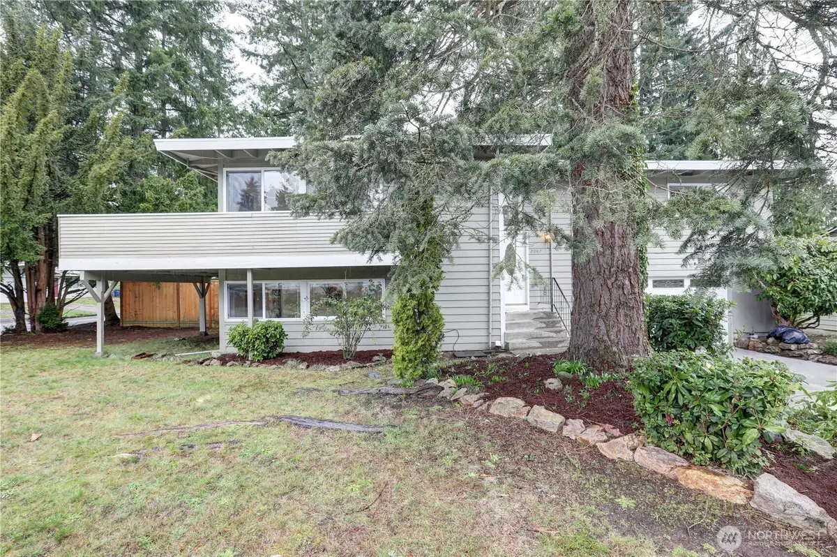 2007 168th Avenue Ne, Bellevue, WA 98008 - #1