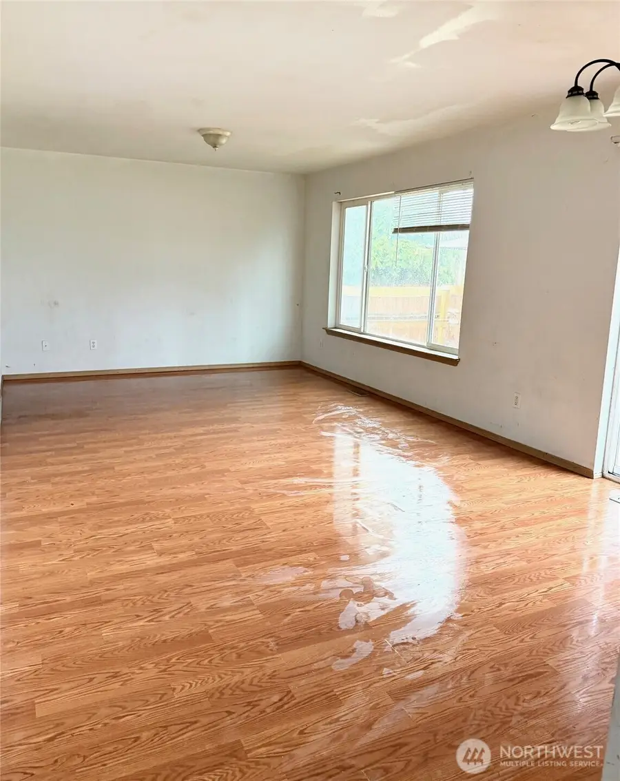 7447 S Fife Street, Tacoma, WA 98409 - #2