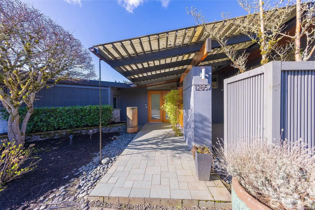 12857 Se 45th Pl, Bellevue, WA 98006 - #1