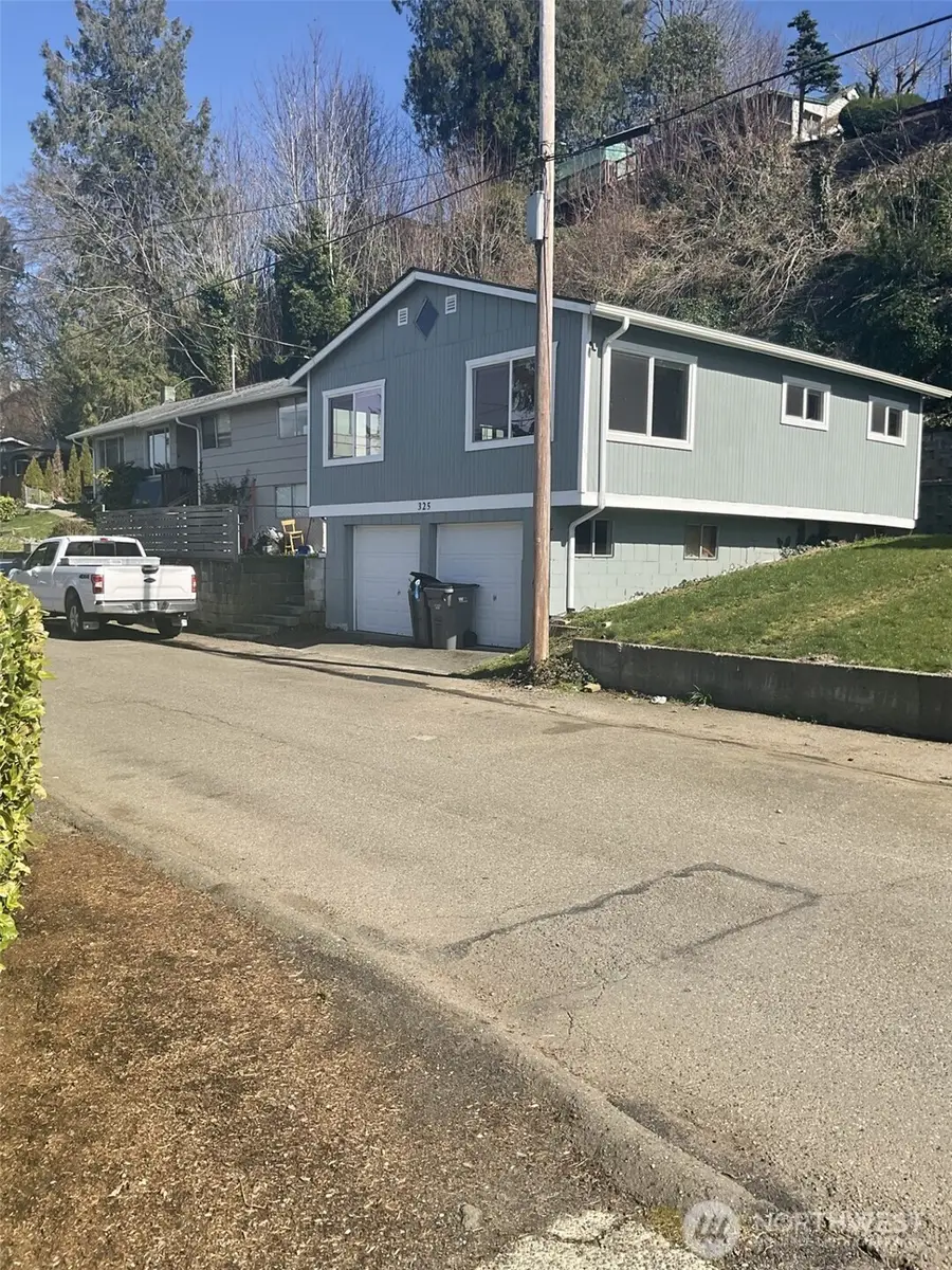 329 Perry Avenue N, Port Orchard, WA 98366 - #3