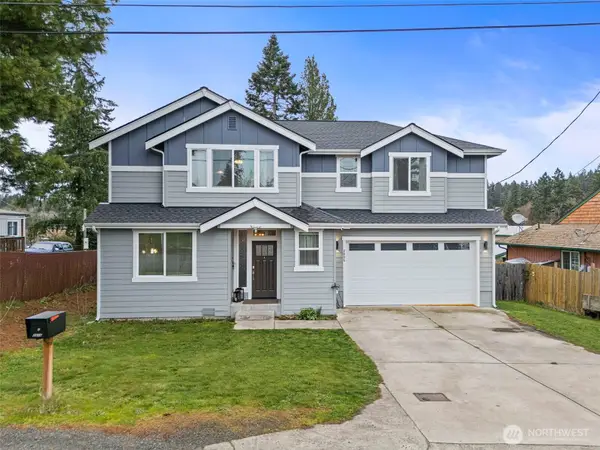 2806 NE Bowen Street, Bremerton, WA 98310