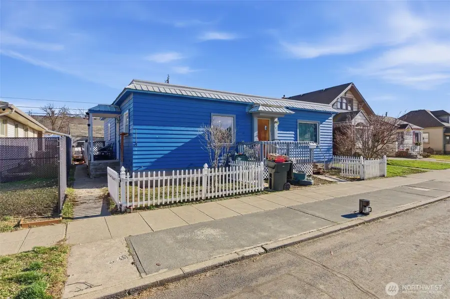 103 W 6th Avenue, Ritzville, WA 99169 - #2