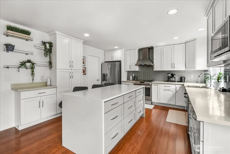 266 Camas Avenue Se, Renton, WA 98056 - #3