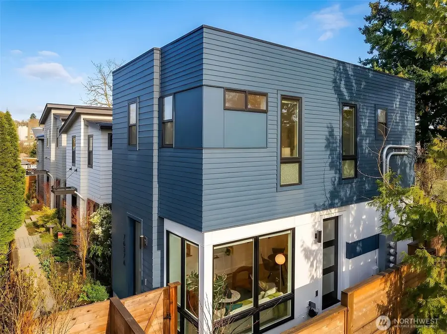 7637 46th Avenue S #A, Seattle, WA 98118 - #2