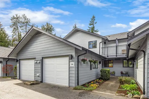 7740 196th Street Sw #14, Edmonds, WA 98026
