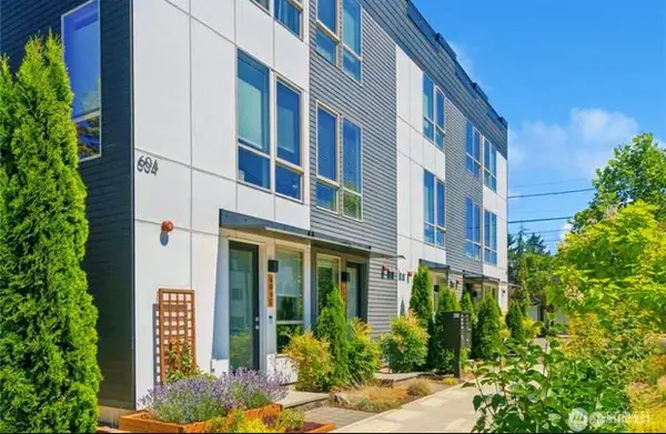 604 NW 77th Street #D, Seattle, WA 98117