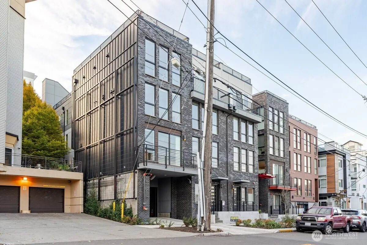 1709 20th Ave, Seattle, WA 98122 - #1