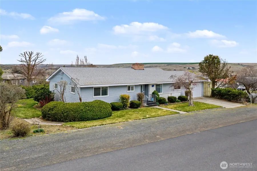 618 N S Street, Lind, WA 99341 - #3