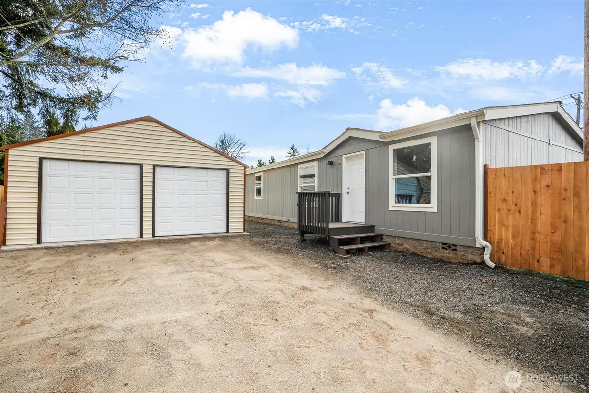 15919 81st Avenue E, Puyallup, WA 98375 - #1