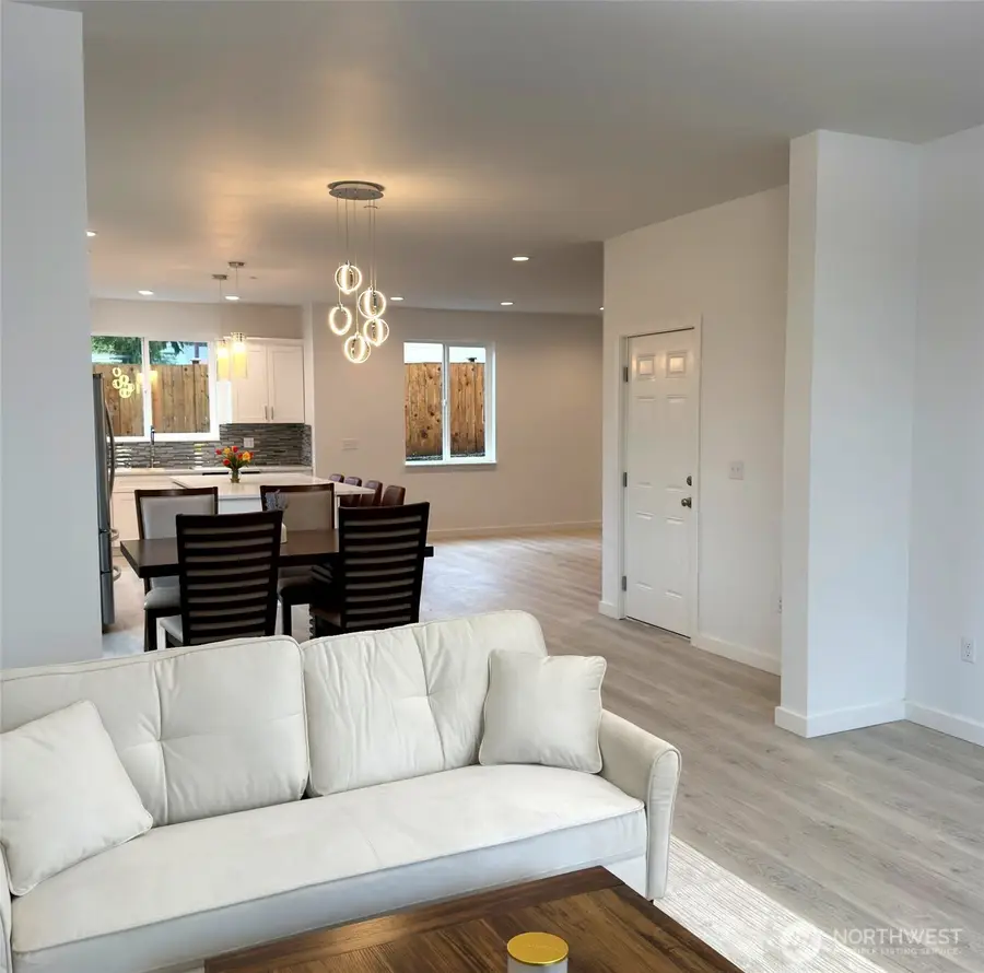 648 SW 139th Street, Burien, WA 98166 - #3