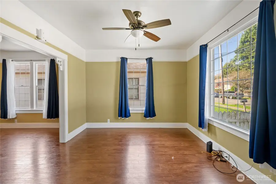 626 Eklund Avenue, Hoquiam, WA 98550 - #3