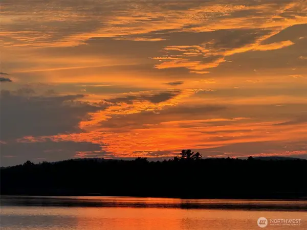 10509 SE Vashon Vista Drive #008 & 018, Port Orchard, WA 98367