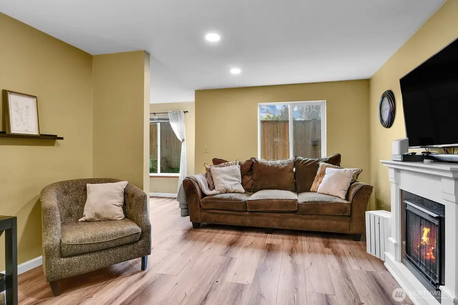 21225 76th Avenue W #A4, Edmonds, WA 98026 - #2