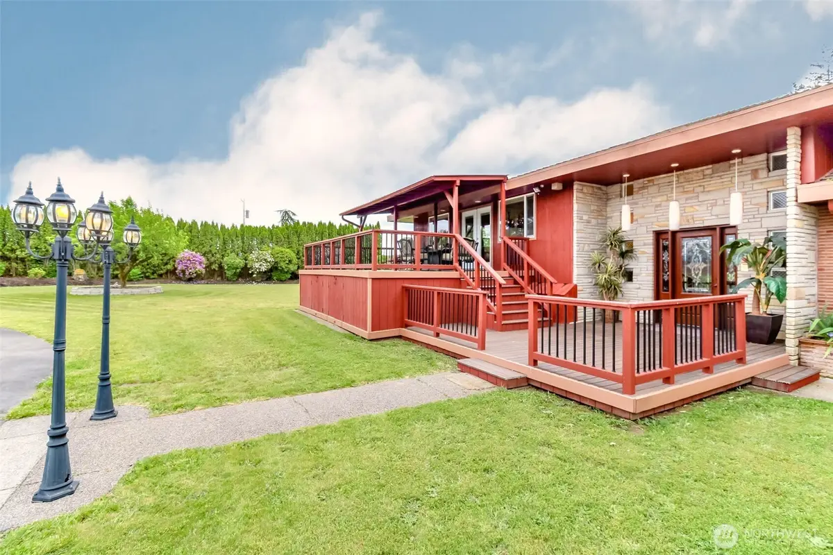 36510 Mountain Highway E, Eatonville, WA 98328 - #1