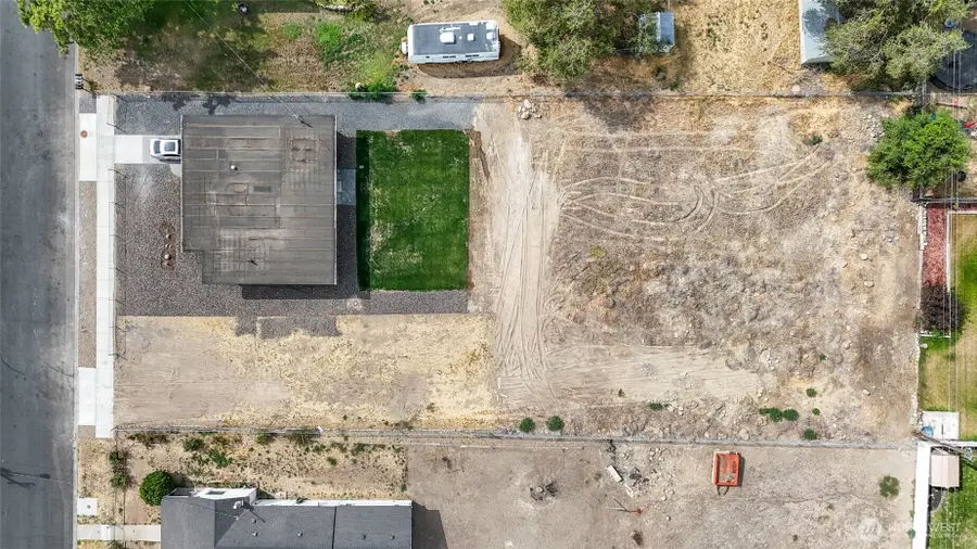 721 S Winona Street #1, Moses Lake, WA 98837 - #3