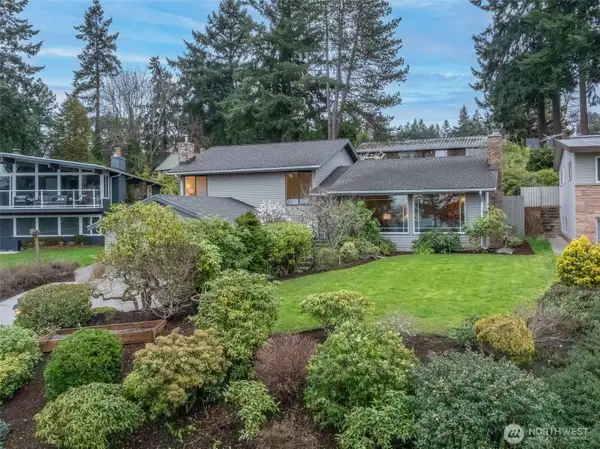 11818 Marine View Drive Sw, Burien, WA 98146