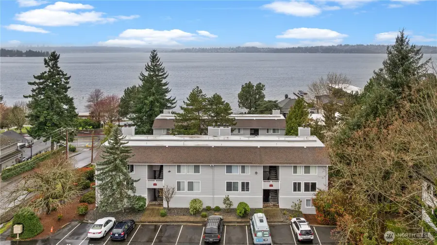 10110 NE 60th Street #104, Kirkland, WA 98033 - #2