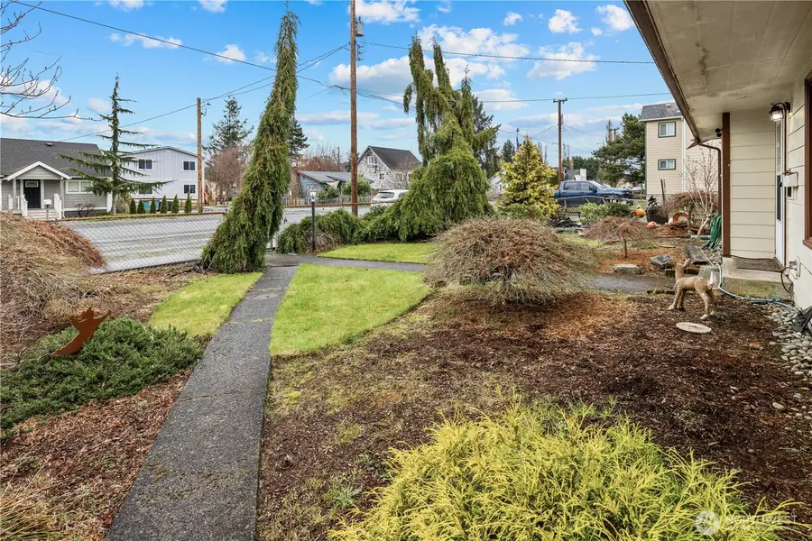 1015 W Cushing Street, Aberdeen, WA 98520 - #3