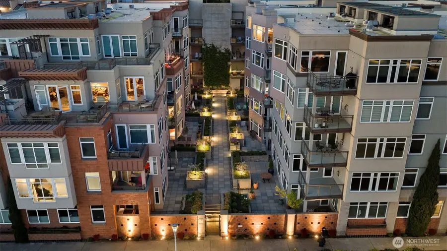 1900 Alaskan Way #514, Seattle, WA 98101 - #2