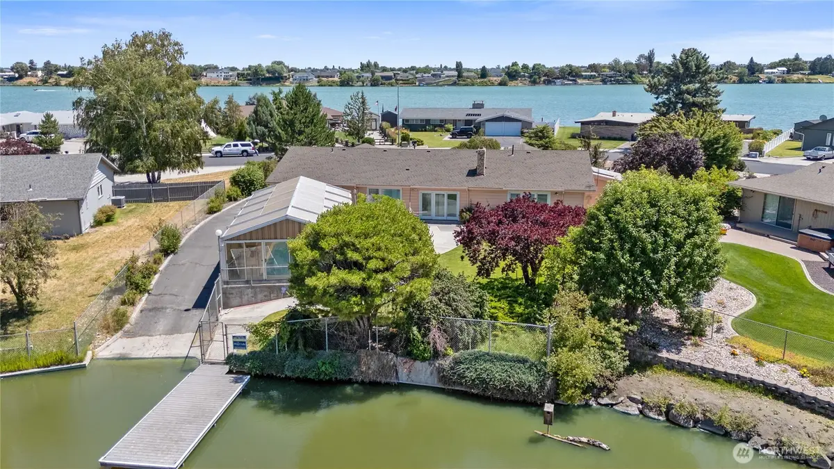 939 S Laguna Drive, Moses Lake, WA 98837 - #1