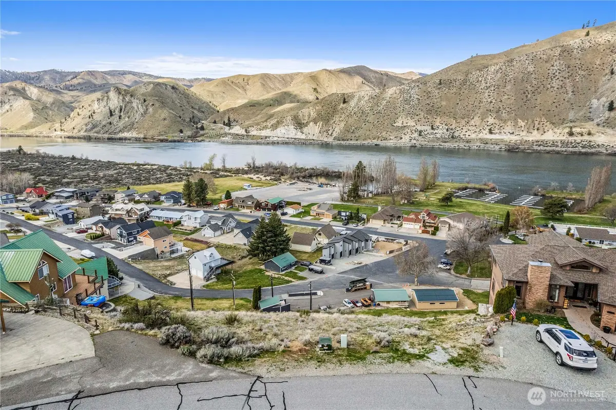 525 W Marine View Dr #Lot 6 & 7, Orondo, WA 98843 - #1