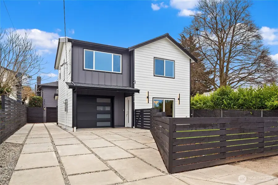 4814 14th Avenue S, Seattle, WA 98108 - #2