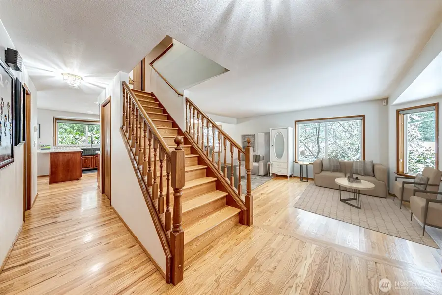 22621 95th Avenue Se, Woodinville, WA 98077 - #3