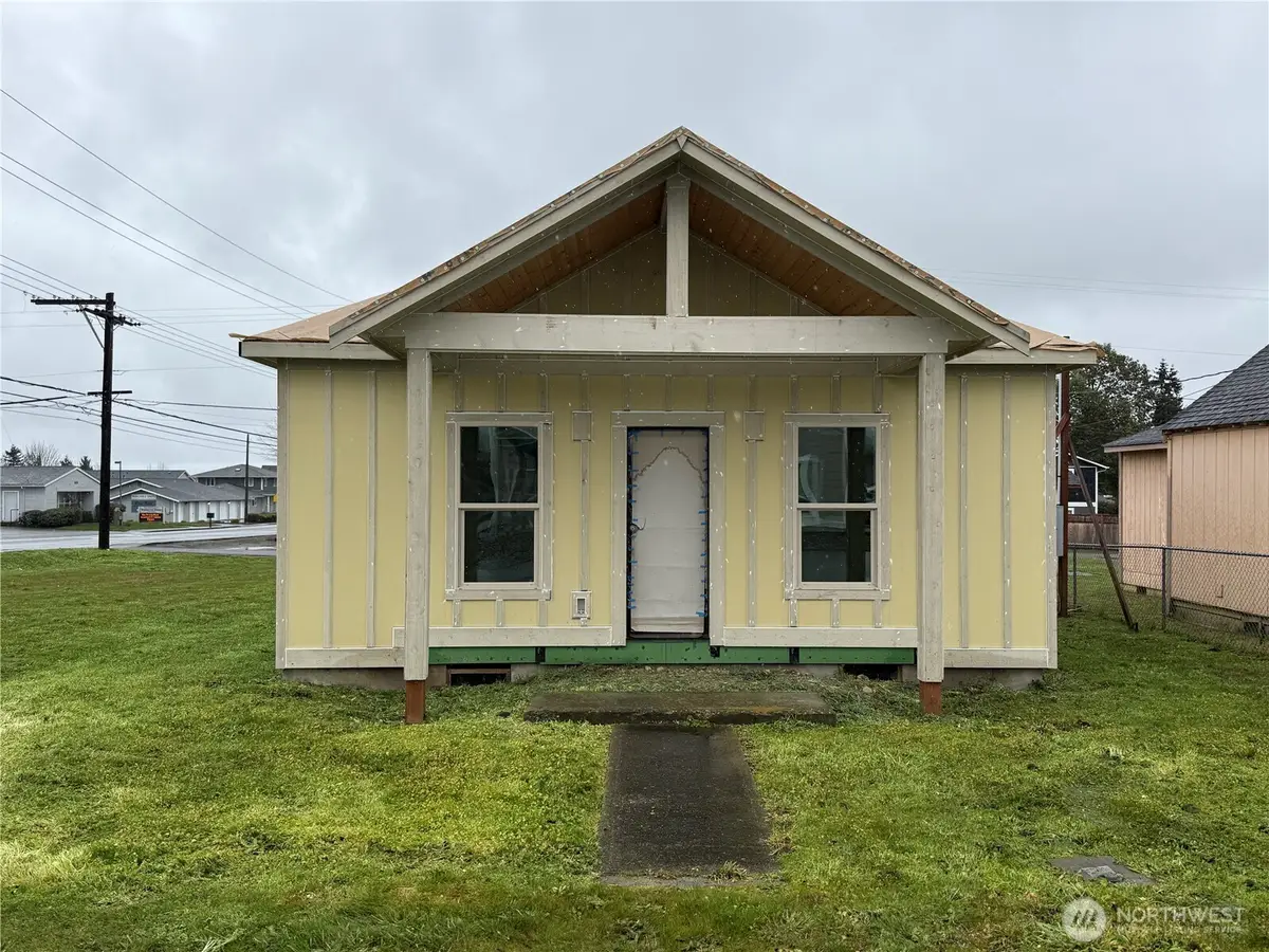 490 W Spruce Street, Sequim, WA 98382 - #1