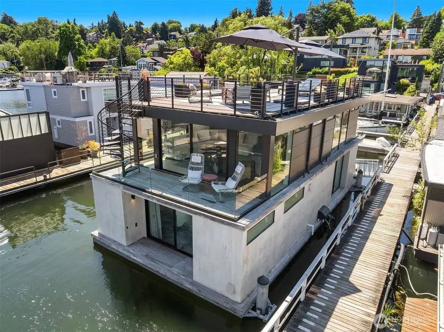 2816 Boyer Avenue E, Seattle, WA 98102 - #3