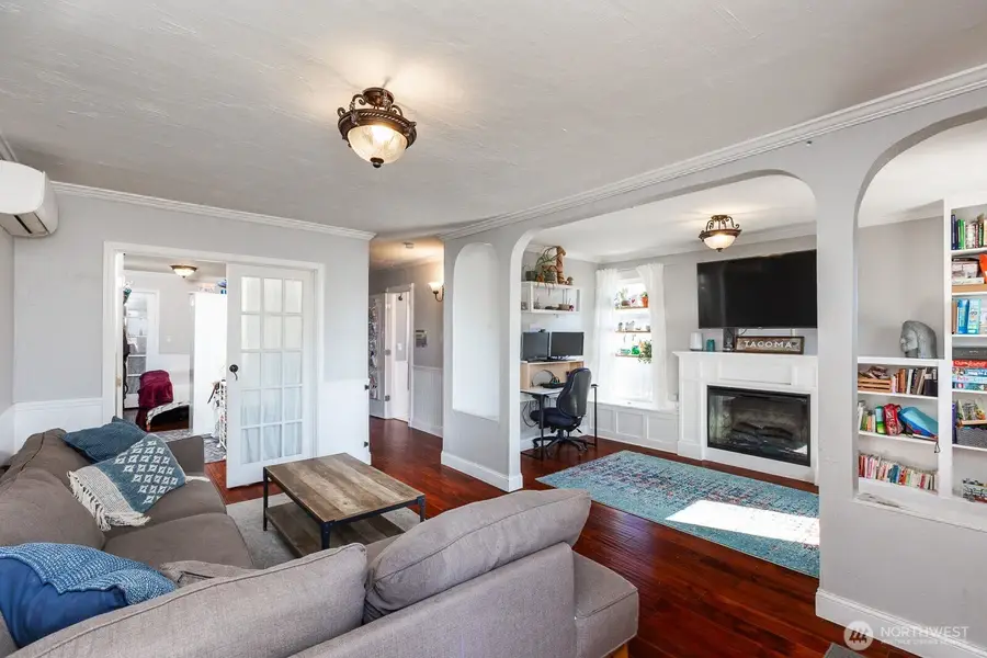 411 S 59th Street, Tacoma, WA 98408 - #2