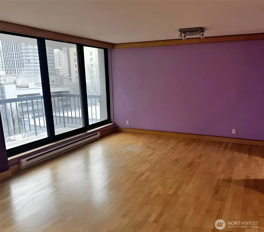 2100 3rd Avenue #505, Seattle, WA 98121 - #3