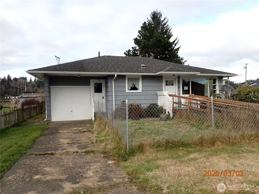 602 W King Street, Aberdeen, WA 98520 - #2