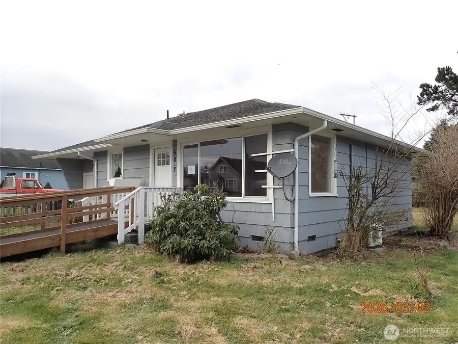 602 W King Street, Aberdeen, WA 98520 - #3