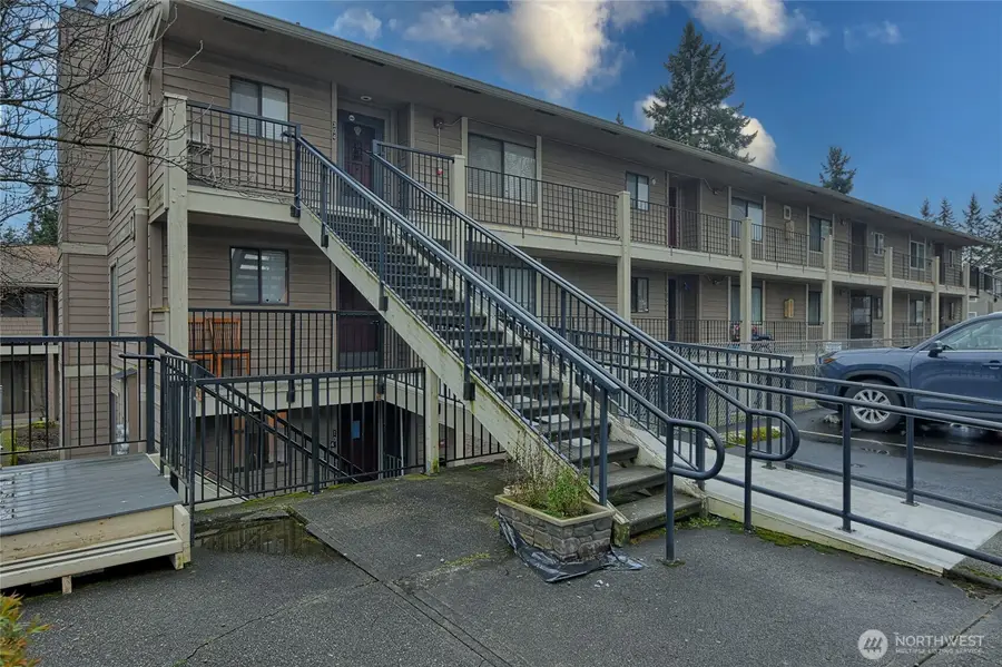 20131 61st Place W #D-104, Lynnwood, WA 98036 - #2