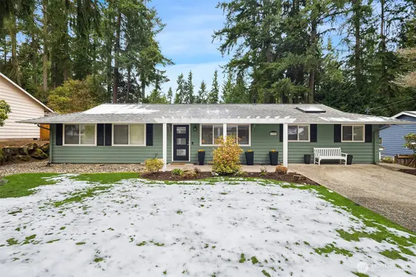 13780 NE 76th Place, Redmond, WA 98052