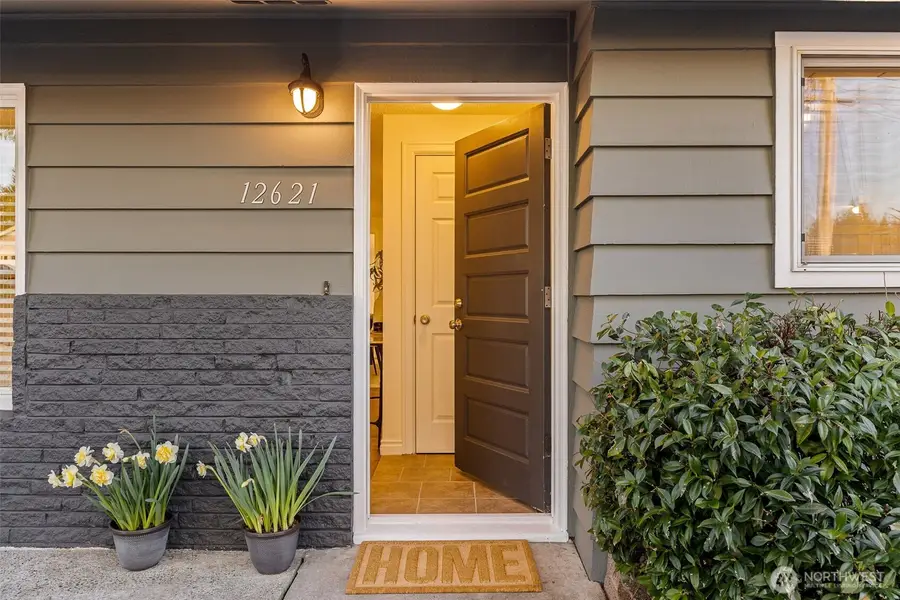 12621 156th Avenue Se, Renton, WA 98059 - #2