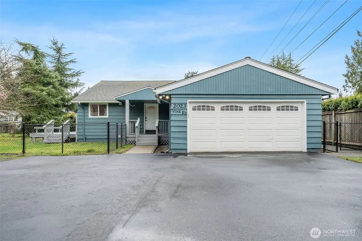 2023 Vine Road, Brier, WA 98036 - #1