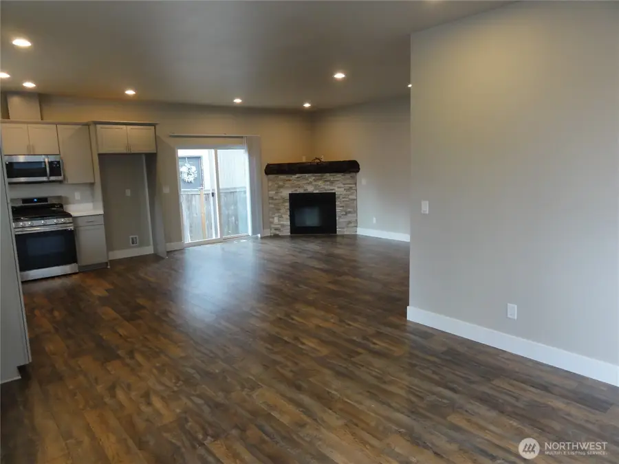 1724 14th Street, Bremerton, WA 98337 - #2