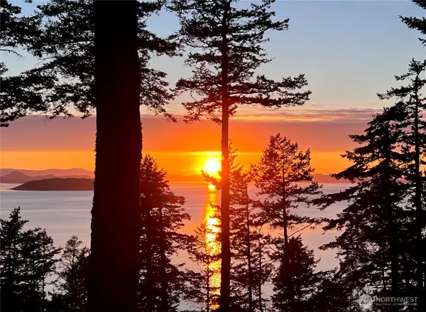 385 Karen Lane, Orcas Island, WA 98245