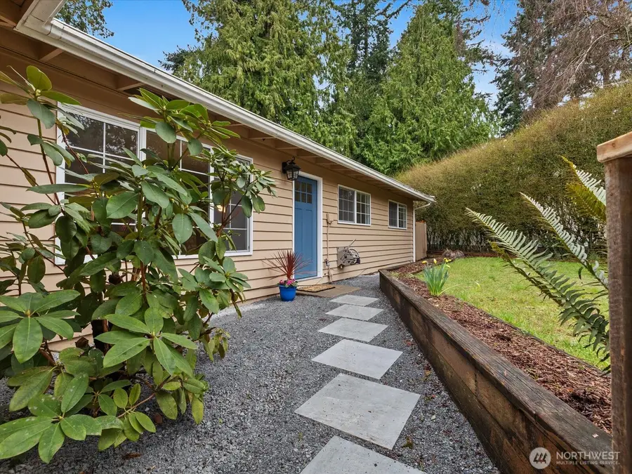 16430 65th Avenue W, Lynnwood, WA 98037 - #3